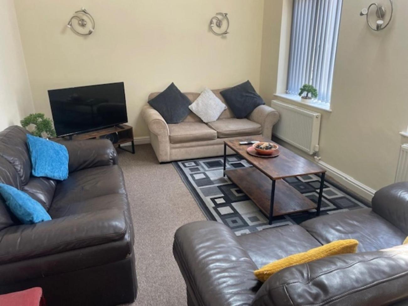 St Annes Apartment 4 - Sleeps 6 - Free Parking Lytham St Annes Exterior foto